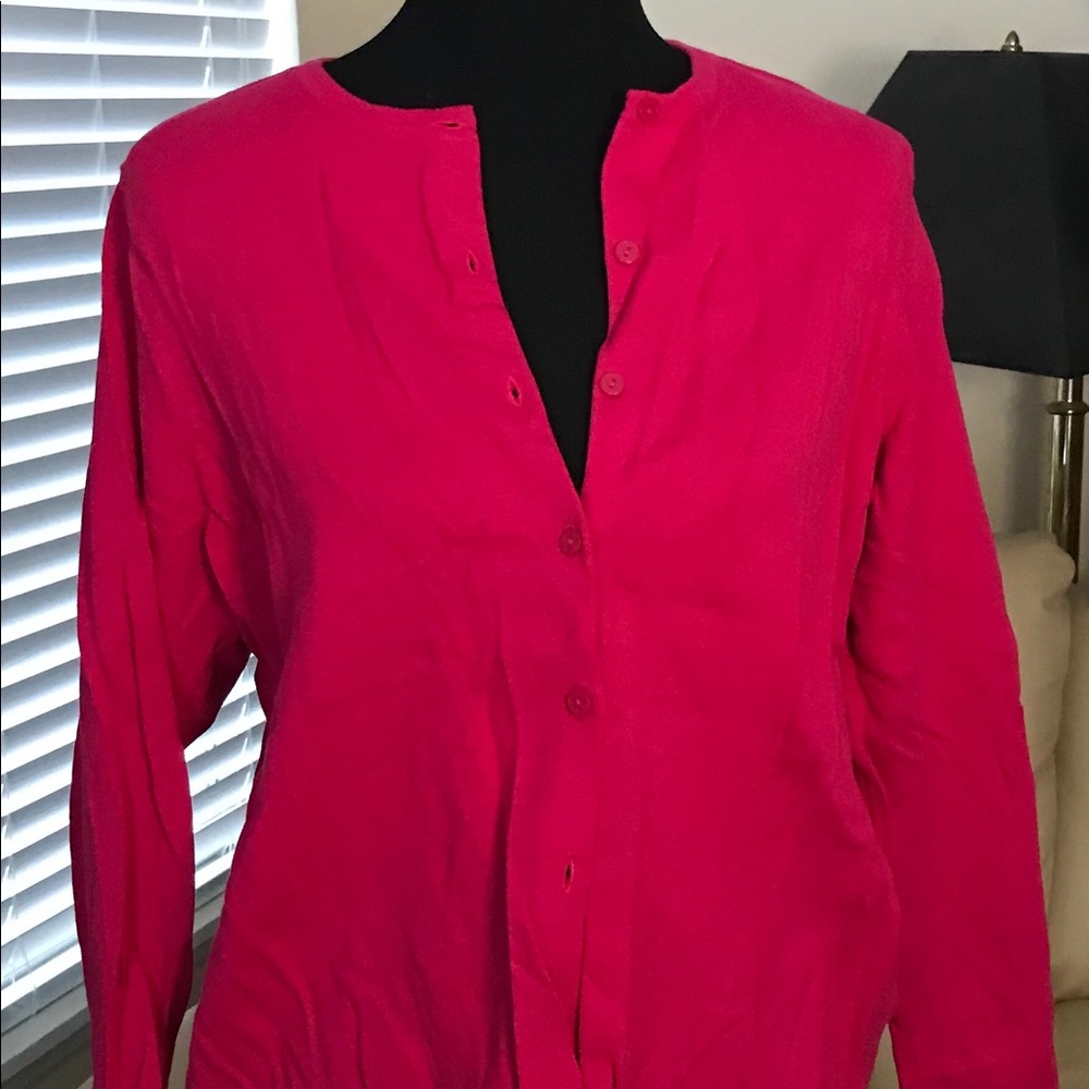 Women’s knit pink cardigan